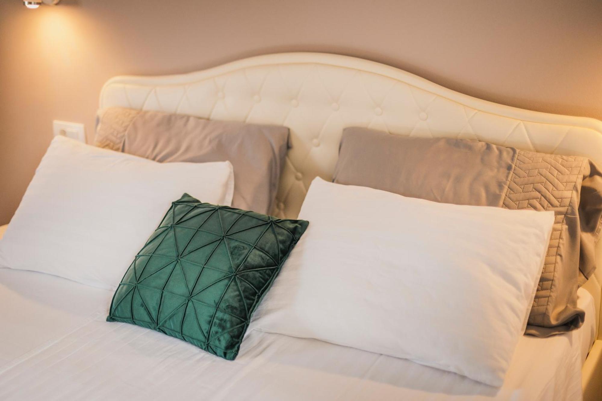 Rooms With Breakfast Near Porec Нова-Вас Экстерьер фото
